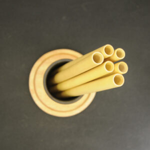 doi-thu-canh-tranh-cua-ong-hut-co-phan-2